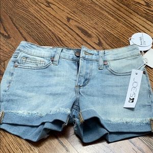 Cut off jean shorts